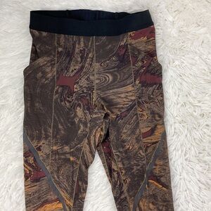 Lululemon Esker Tight Reflective *lululemon lab Lava Print Nomad Multi